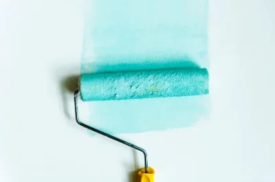 Peinture intérieure à Vézaponin — murs, plafonds et boiseries